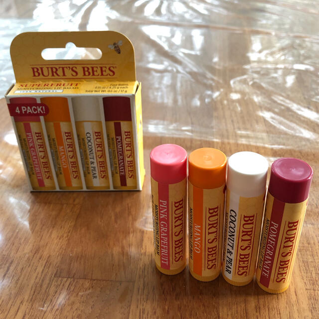 BURT'S BEES(バーツビーズ)のBURT'S BEES  人気の4種類のセット リップクリーム バーツビーズ コスメ/美容のスキンケア/基礎化粧品(リップケア/リップクリーム)の商品写真