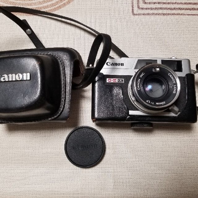 フィルムカメラCanon　キャノネット　QL-17 GⅢ〈専用ケース、レンズキャップ付〉