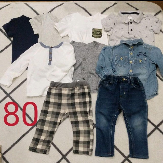 UNIQLO(ユニクロ)の【お値下げ】男の子　80cm 9点 キッズ/ベビー/マタニティのキッズ服男の子用(90cm~)(Tシャツ/カットソー)の商品写真