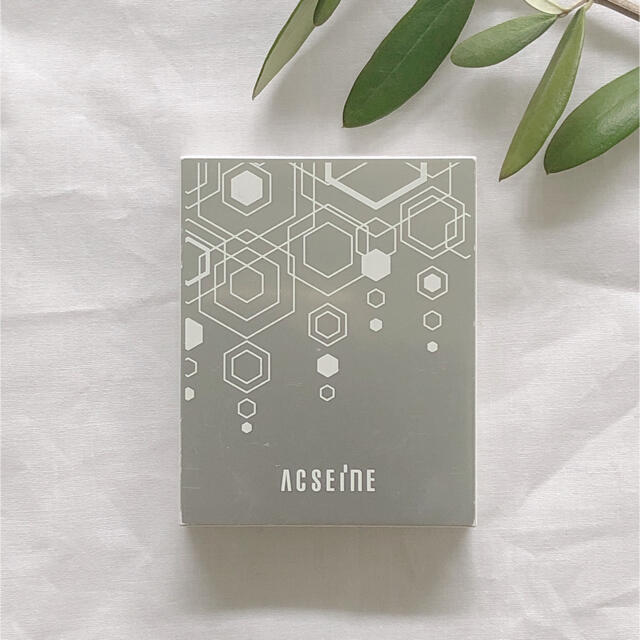 ACSEINE(アクセーヌ)のACSEINE アイシャドウパレット コスメ/美容のベースメイク/化粧品(アイシャドウ)の商品写真