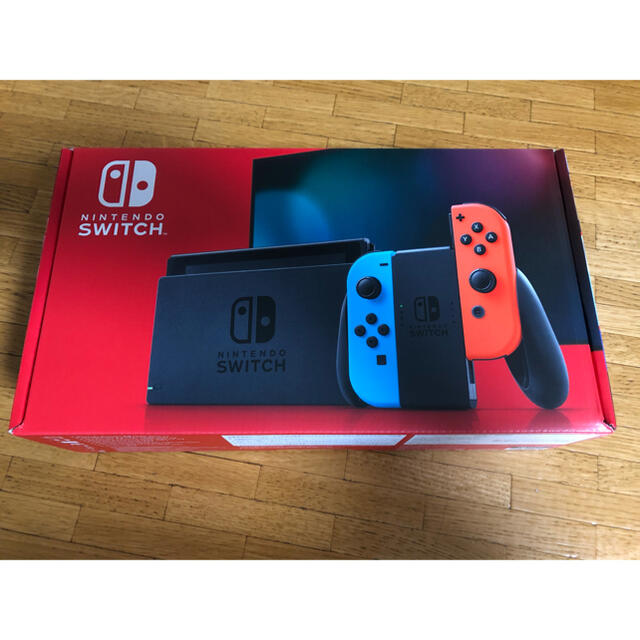 Nintendo Switch 新品• 未開封• 未使用レッド系ブルー系