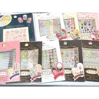 値下げ☆新品！お得ネイルシール9点 激安おまとめセット！大量！ジェルネイルにも(デコパーツ)