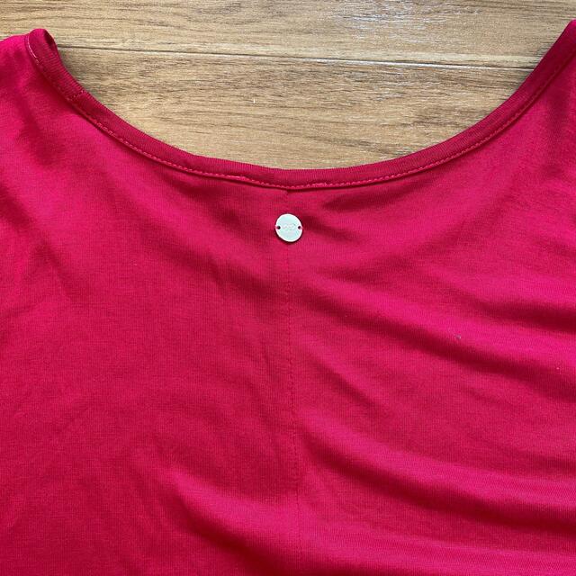 ESCADA(エスカーダ)の赤ピンク　Tシャツ レディースのトップス(Tシャツ(半袖/袖なし))の商品写真