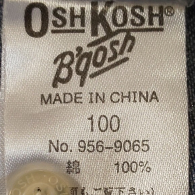 OshKosh(オシュコシュ)の値下げしました！ OSHKOSH デニムワンピース 100 キッズ/ベビー/マタニティのキッズ服女の子用(90cm~)(ワンピース)の商品写真