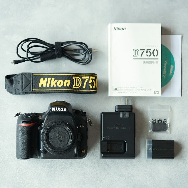 Nikon　D750ボディ【美品】品