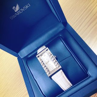 スワロフスキー(SWAROVSKI)のスワロフスキー✨レディース✨腕時計(腕時計)