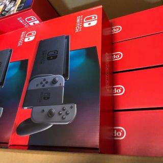 ニンテンドースイッチ(Nintendo Switch)の新型　nintendo switch 12台(家庭用ゲーム機本体)