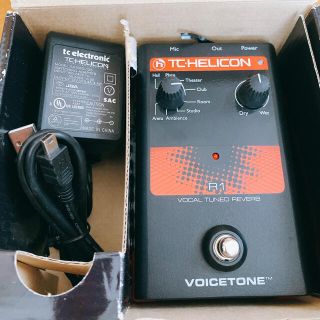 TCHELICON VOICETONE R1VOCAL TUNED REVERB(エフェクター)