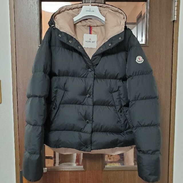 635センチ身幅MONCLER　LENA レナ ダウンジャケット ブラック