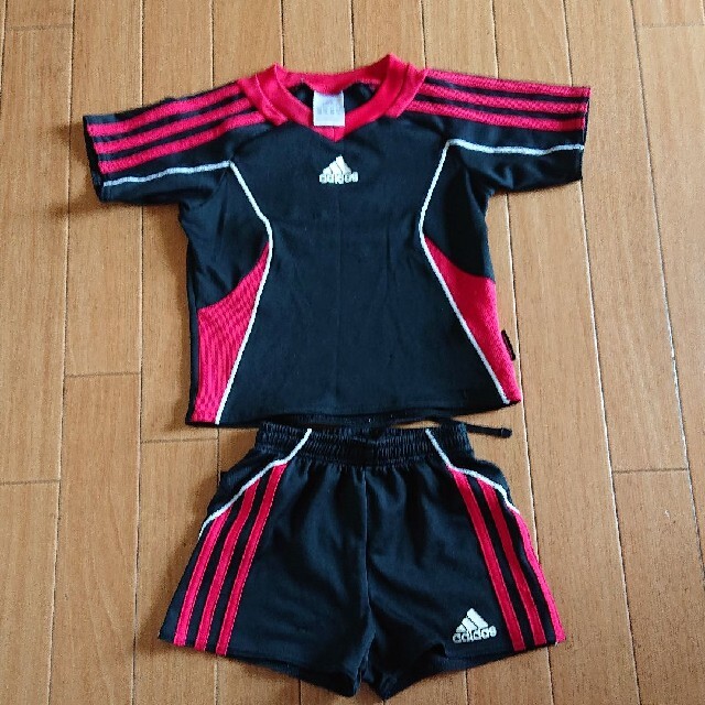 adidas(アディダス)の専用です！アディダス セットアップ キッズ/ベビー/マタニティのキッズ服男の子用(90cm~)(Tシャツ/カットソー)の商品写真