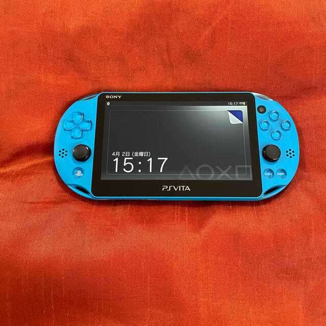 PlayStation Vita PCH-2000 Wi-Fiモデル