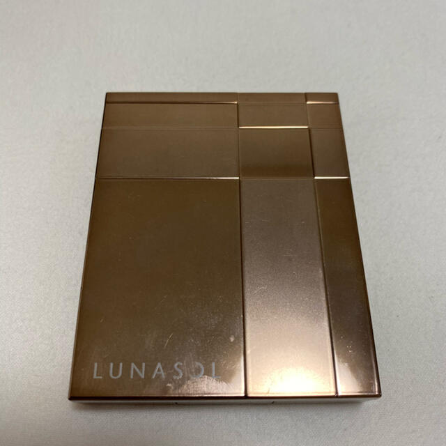 LUNASOL(ルナソル)のルナソル ライティングフォーアイズ04 コスメ/美容のベースメイク/化粧品(アイシャドウ)の商品写真