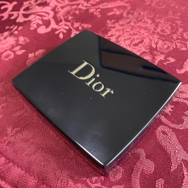 Christian Dior(クリスチャンディオール)の専用kariichan様　価格変更 コスメ/美容のベースメイク/化粧品(アイシャドウ)の商品写真