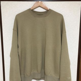 フィアオブゴッド(FEAR OF GOD)のFOG essentials リフレクティブスウェットシャツ ベージュ M(スウェット)