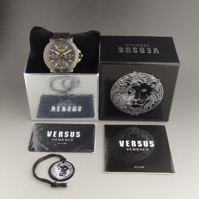 VERSACE(ヴェルサーチ)の【新品即納】ヴェルサス ヴェルサーチ 高級 メンズ腕時計 コインエッジベゼル メンズの時計(腕時計(アナログ))の商品写真