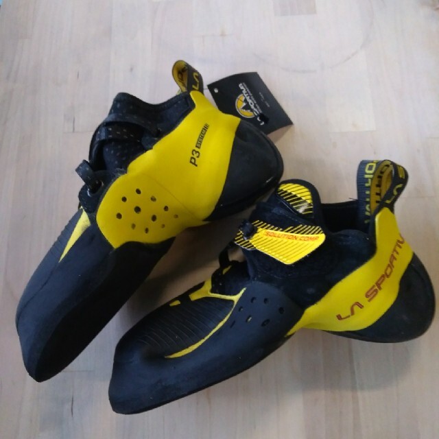 LA SPORTIVA(スポルティバ)のスポルティバ　ソリューションコンプ　EU37.0  24.5cm スポーツ/アウトドアのアウトドア(登山用品)の商品写真