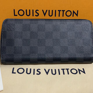 ルイヴィトン(LOUIS VUITTON)のルイヴィトン　N63095 ダミエグラフィット　ジッピーヴェルティカル　長財布(財布)