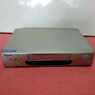 パナソニック(Panasonic)のVHSビデオデッキ(DVDプレーヤー)