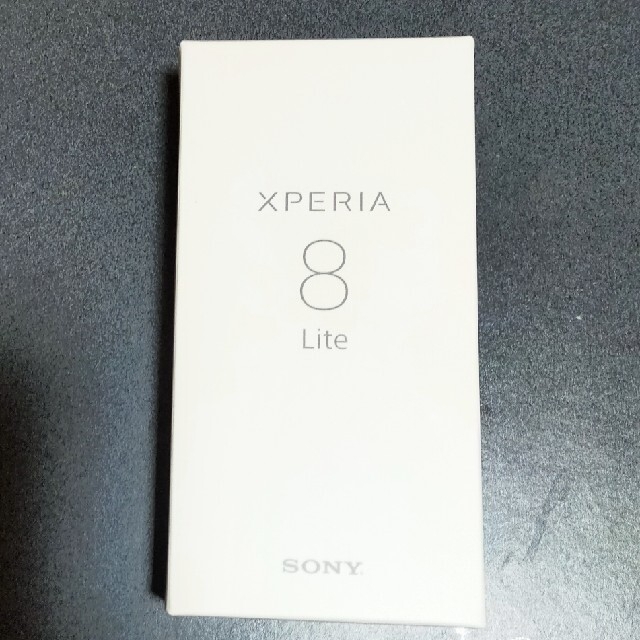 630 Xperia 8 Lite J3273 SIMフリー ホワイト