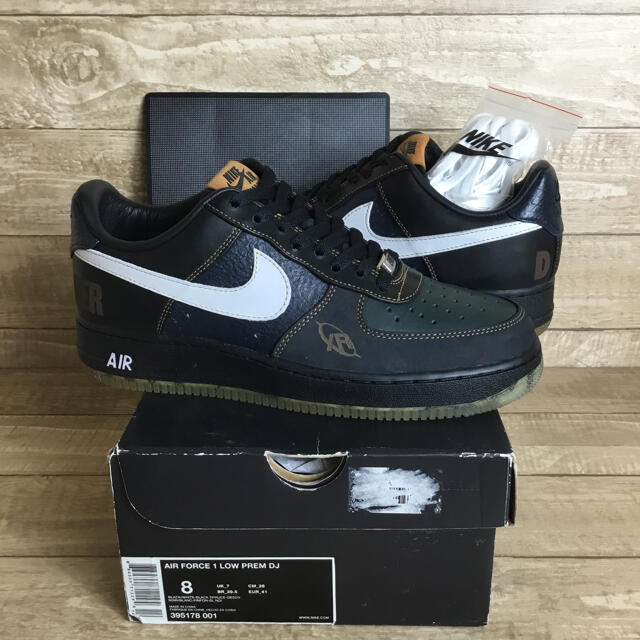 スニーカー新品未使用 "DJ PREMIER" NIKE AIR FORCE 1 LOW