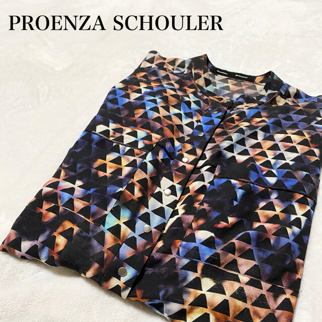 Proenza Schouler(プロエンザスクーラー)のPROENZA SCHOULER 定価9万 幾何学プリントシャツ　100%シルク レディースのトップス(シャツ/ブラウス(長袖/七分))の商品写真