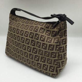 フェンディ(FENDI)の良品 フェンディ ポーチバッグ  ズッカ(ポーチ)