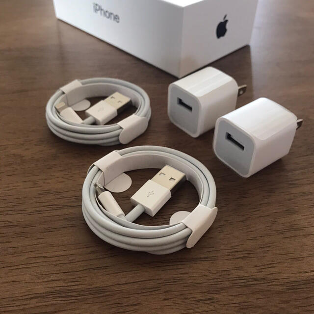 iPhone(アイフォーン)のiPhone 充電器 充電ケーブル コード lightning cable スマホ/家電/カメラのスマートフォン/携帯電話(バッテリー/充電器)の商品写真