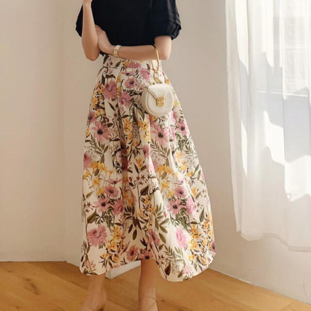 flower tuck skirt ENEU 1