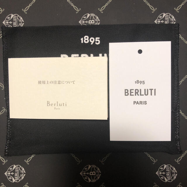 Berluti(ベルルッティ)のえーじぇー様専用Berluti(ベルルッティ)マネークリップ財布 メンズのファッション小物(マネークリップ)の商品写真