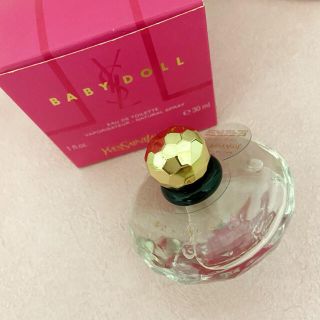 ベビードール(BABYDOLL)の香水　イヴ・サンローラン　BABY 　DOLL　30ml(香水(女性用))