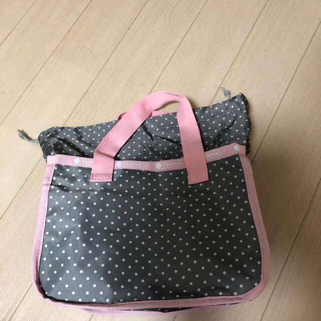 LeSportsac(レスポートサック)のレスポートサック　バック レディースのバッグ(その他)の商品写真