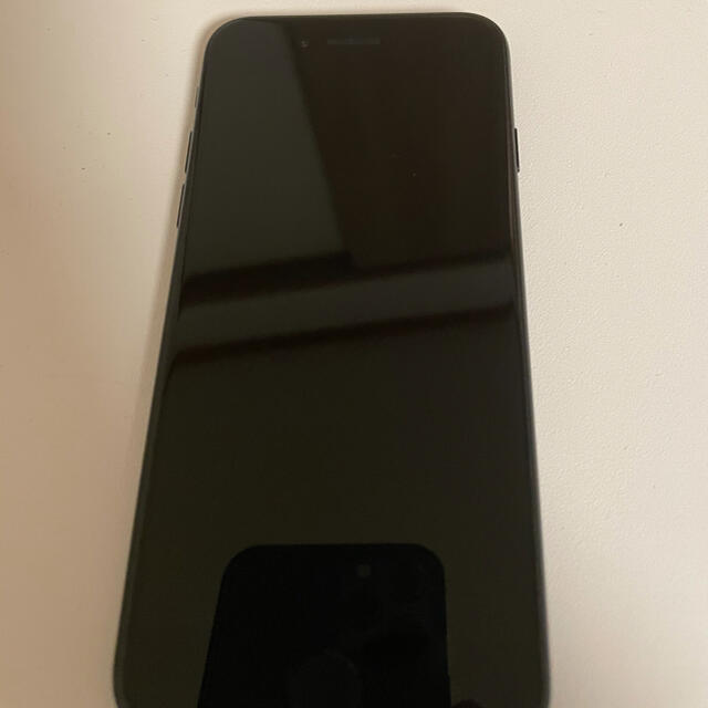 最高の品質の Apple - iPhone SE 第二世代 2nd Genelation スマートフォン本体