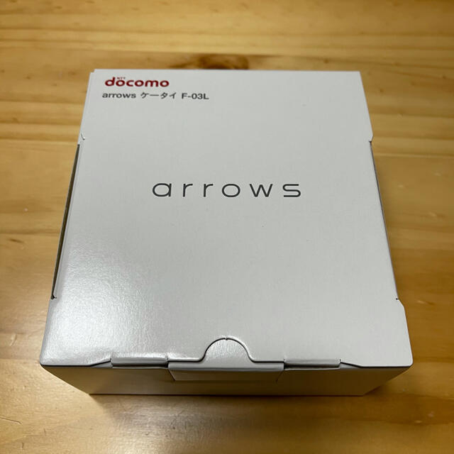 ドコモ arrows ケータイ F-03L ブラック simロック解除申請済み