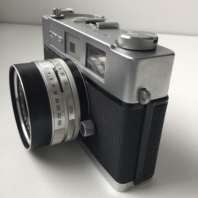 KONICA MINOLTA(コニカミノルタ)のレトロ○コニカ autoS2フィルムカメラ説明書付 スマホ/家電/カメラのカメラ(フィルムカメラ)の商品写真