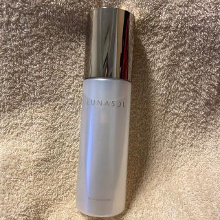 ルナソル(LUNASOL)のLUNASOL☆ルナソル☆オイルインソリューションI☆ほぼ新品(化粧水/ローション)