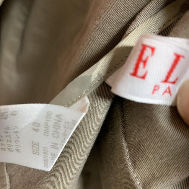 ELLE(エル)のELLEレディーススーツ薄手40 レディースのフォーマル/ドレス(スーツ)の商品写真