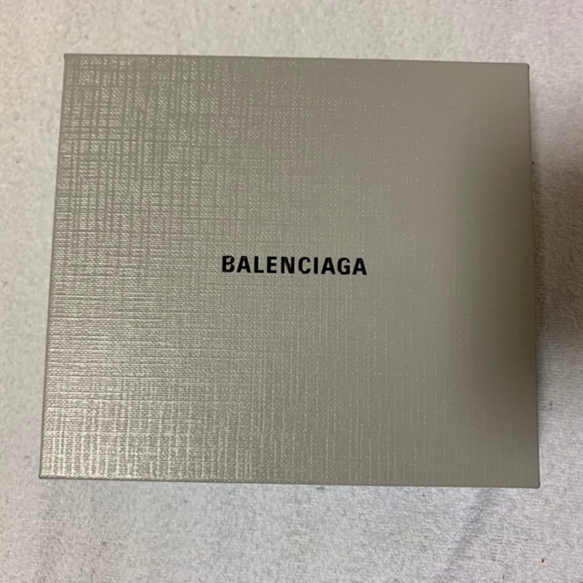 Balenciaga(バレンシアガ)の【新品未使用】バレンシアガ BALENCIAGA 二つ折り　 メンズのファッション小物(折り財布)の商品写真