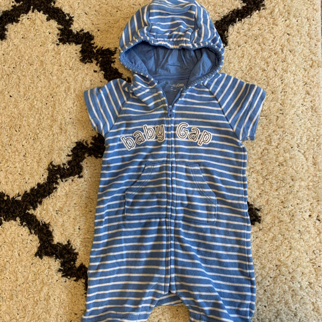 babyGAP(ベビーギャップ)のお値下げ中　未使用　ベビーギャップ　Babygap 60 70 キッズ/ベビー/マタニティのベビー服(~85cm)(ロンパース)の商品写真