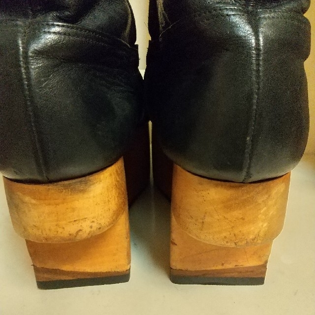 Vivienne Westwood(ヴィヴィアンウエストウッド)のviviennwestwoodロッキンホース レディースの靴/シューズ(ブーツ)の商品写真