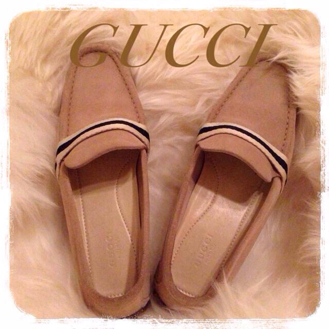 Gucci(グッチ)のGUCCI Loafers レディースの靴/シューズ(ローファー/革靴)の商品写真