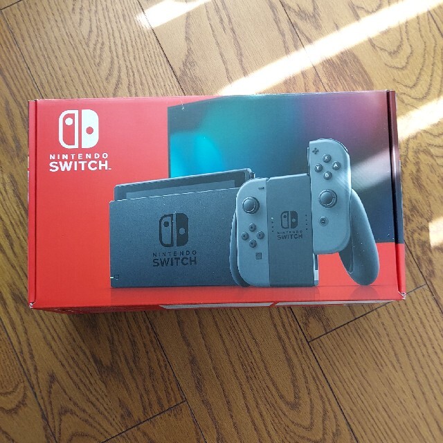 家庭用ゲーム機本体 Nintendo Switch グレー 美品 家庭用ゲーム機本体 Nintendo Switch グレー 美品
