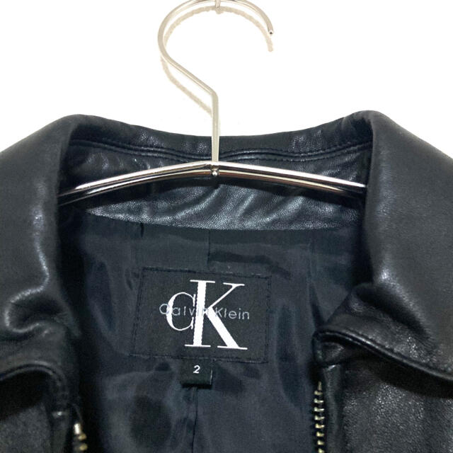 Calvin Klein(カルバンクライン)の【美品】カルバンクライン レザージャケット　ラムレザー　羊革　レディース　本革 レディースのジャケット/アウター(ライダースジャケット)の商品写真