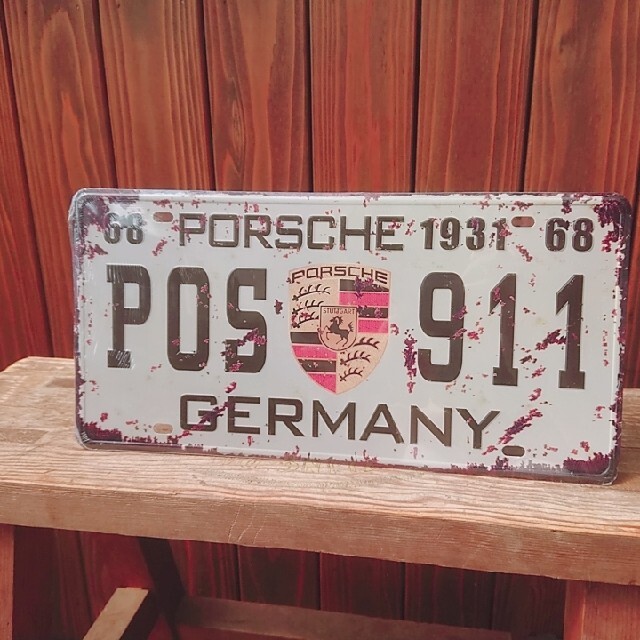 残り1❤PORSCHE好きな方へ ❤ ナンバープレート♥️ブリキ看板 インテリア/住まい/日用品のインテリア小物(その他)の商品写真