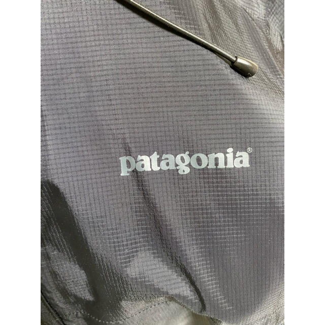 patagonia(パタゴニア)の【patagonia】 ナイロンジャケット 黒　Sサイズ メンズのジャケット/アウター(ナイロンジャケット)の商品写真