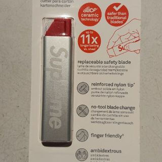 シュプリーム(Supreme)のSupreme Slice Manual Carton Cutter カッター(調理道具/製菓道具)