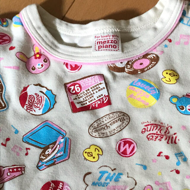 mezzo piano(メゾピアノ)のメゾピアノ　長袖Tシャツ　110サイズ キッズ/ベビー/マタニティのキッズ服女の子用(90cm~)(Tシャツ/カットソー)の商品写真