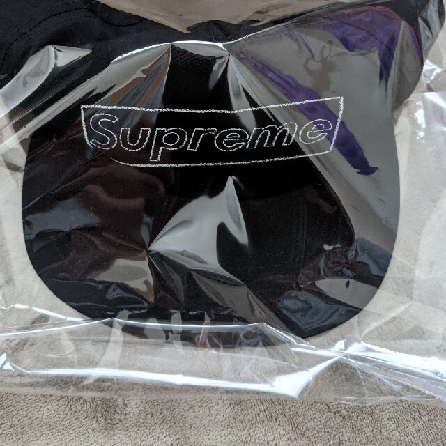 在庫 Supreme - Supreme KAWS Chalk Logo 5-Panel の通販 by ベンゲル's shop｜シュプリームならラクマ 大得価爆買い