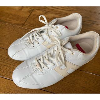 ホーキンス(HAWKINS)のHawkins Sport☆スニーカー 白 23.5センチ(スニーカー)