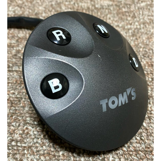 TOMS(トムズ)のプリウス30系用トムズ　ポジションシフト 自動車/バイクの自動車(車種別パーツ)の商品写真