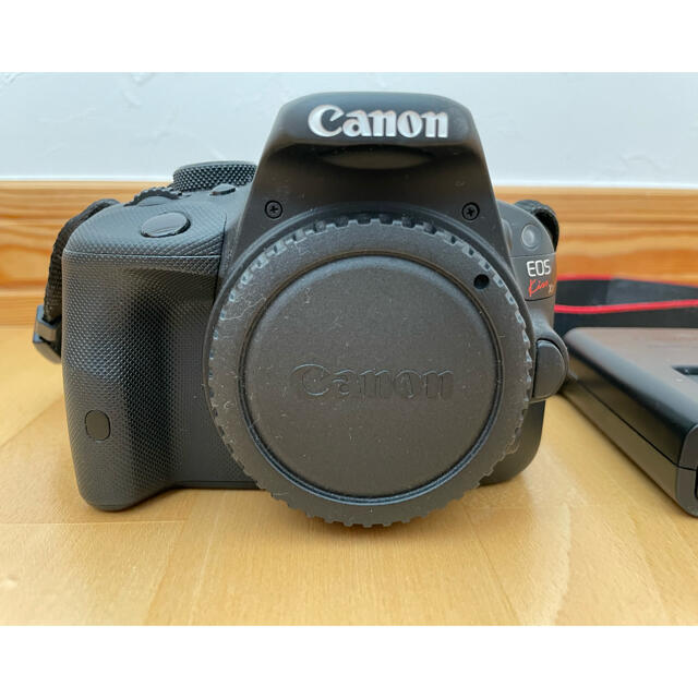 Canon EOS Kiss X7